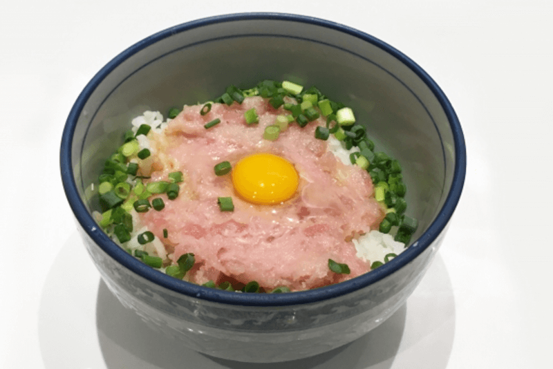 ねぎとろ丼（生金枪鱼绞肉和大葱的盖饭） - 日本人都吃生鸡蛋，你也敢吃生鸡蛋吗？