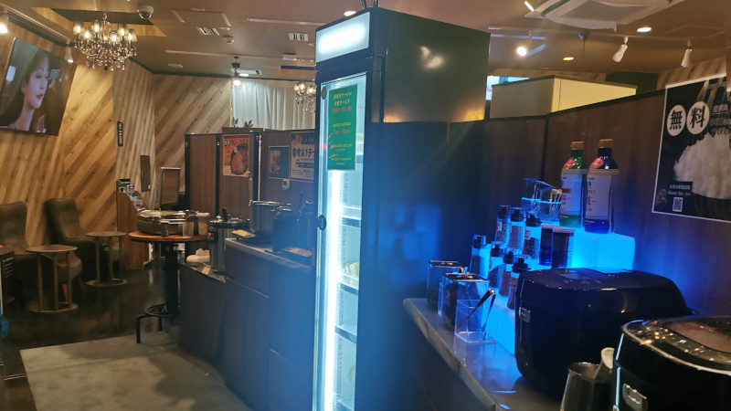 共同空间 - 日本胶囊旅店，你敢住在这里吗？